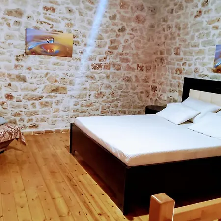 Polyxeni & Appartement *