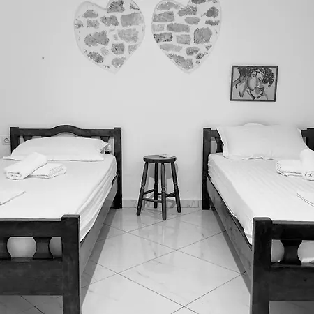 Appartement Polyxeni & Qeparo