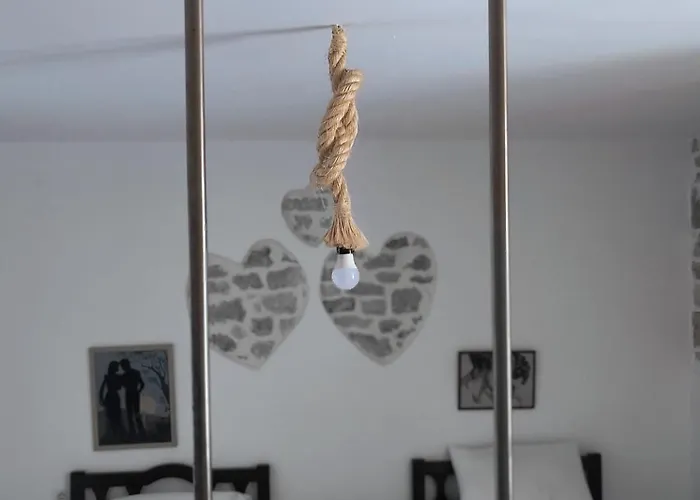 Polyxeni & Appartamento Qeparo