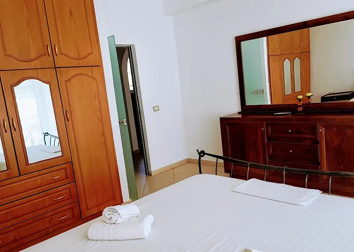 Appartamento Polyxeni &