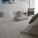 아파트 Polyxeni &