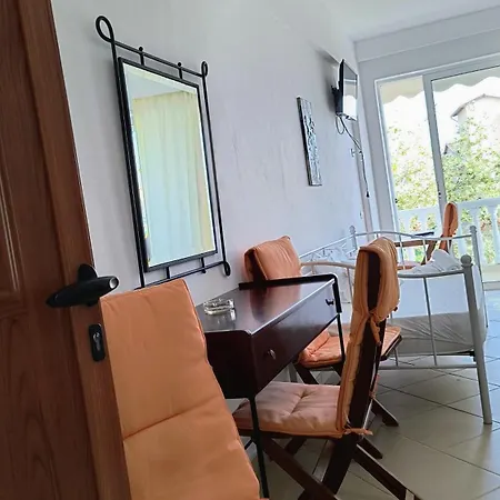 Polyxeni & Apartment