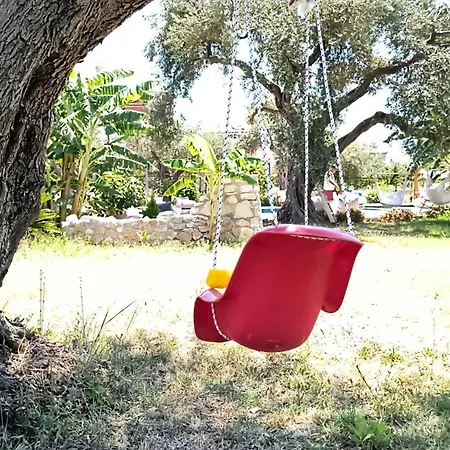 דירה Polyxeni & צ'פרו